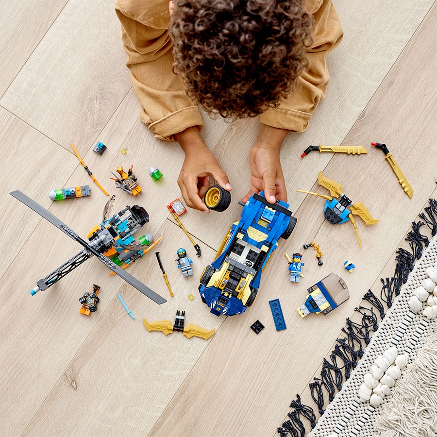 Đồ Chơi LEGO NINJAGO Xe Đua Tốc Độ Của Jay &amp; Nya 71776