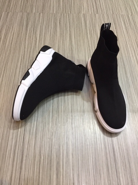 Bốt  nữ vải chun cao 5 cm