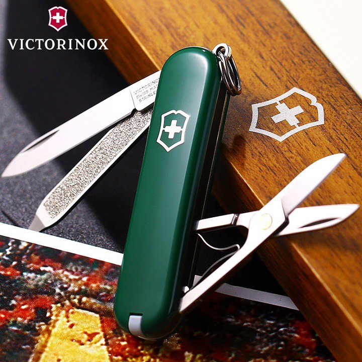 Dụng Cụ Xếp Đa Năng VICTORINOX Classic SD Green 0.6223.4