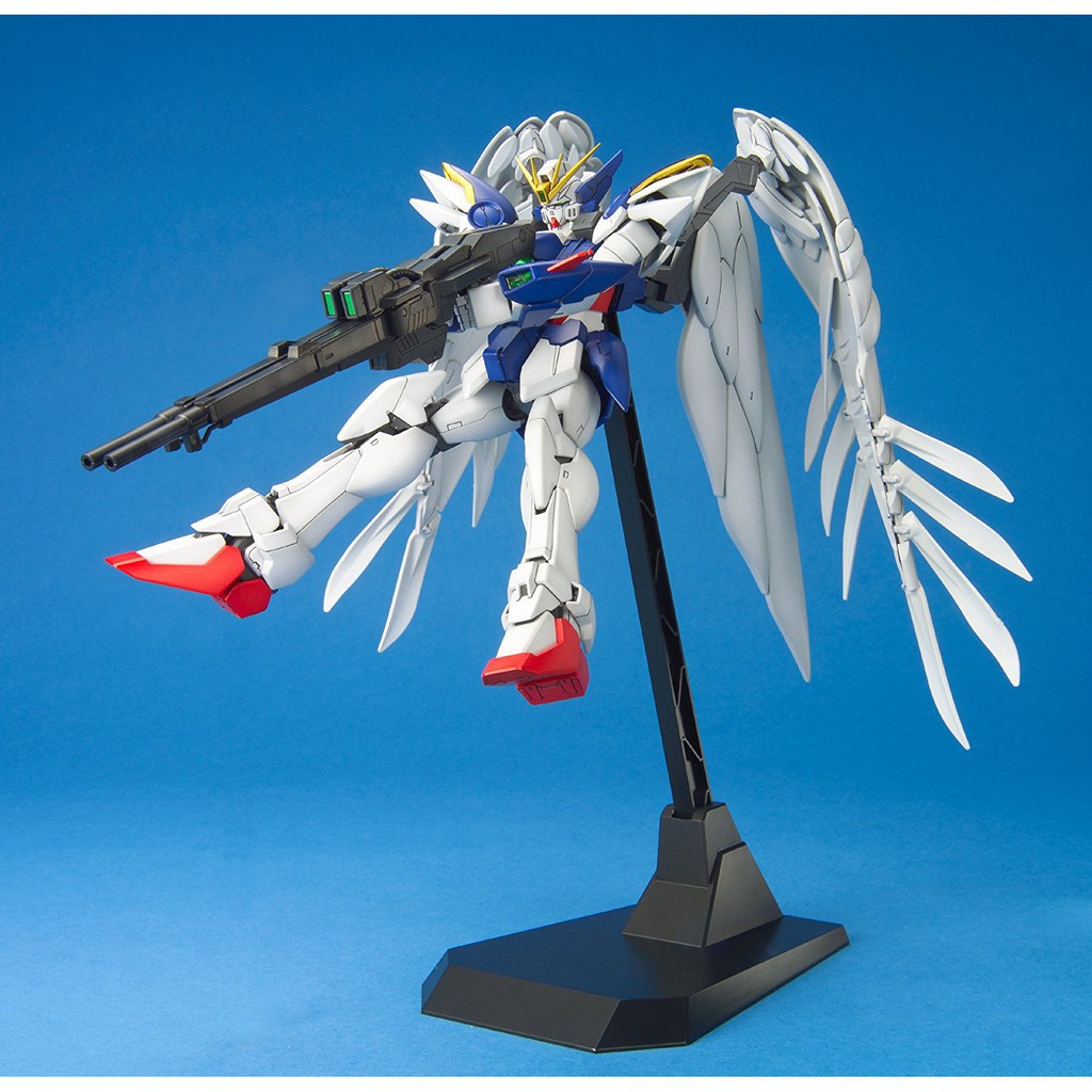 Mô hình lắp ráp MG 1/100 WING GUNAM ZERO CUSTOM BANDAI