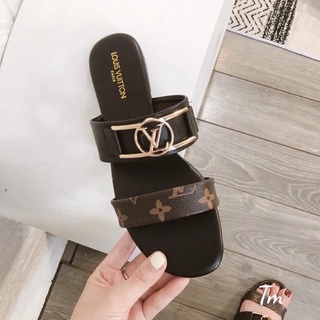 Dép xỏ LV quai ngang dáng basic - RedDress