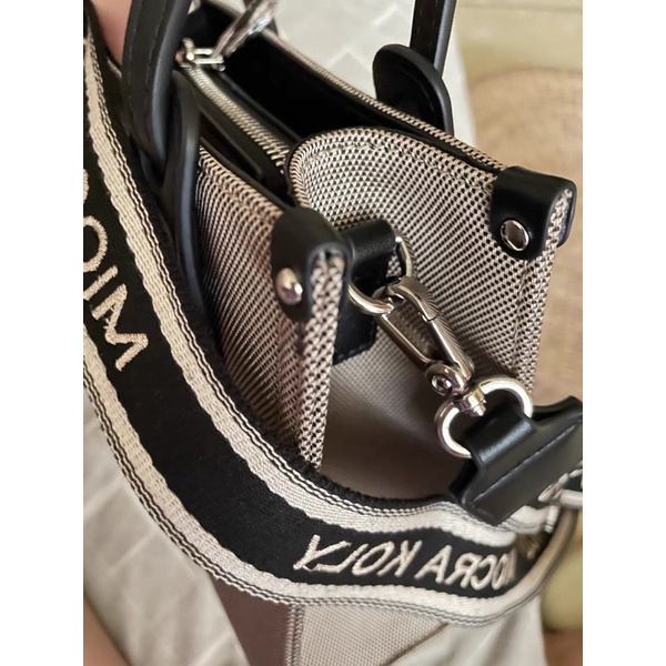 Túi Miocra koly dây to thêu tên hãng