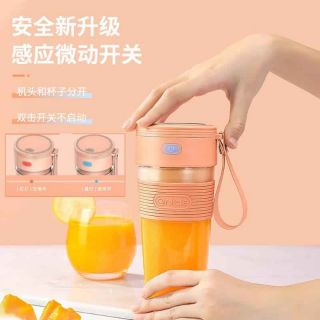 Máy xay mini cầm tay