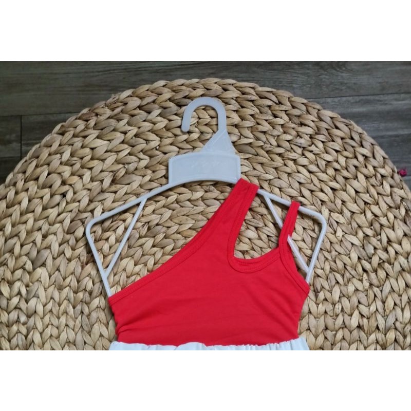 SET LỆCH VAI CHO BÉ GÁI