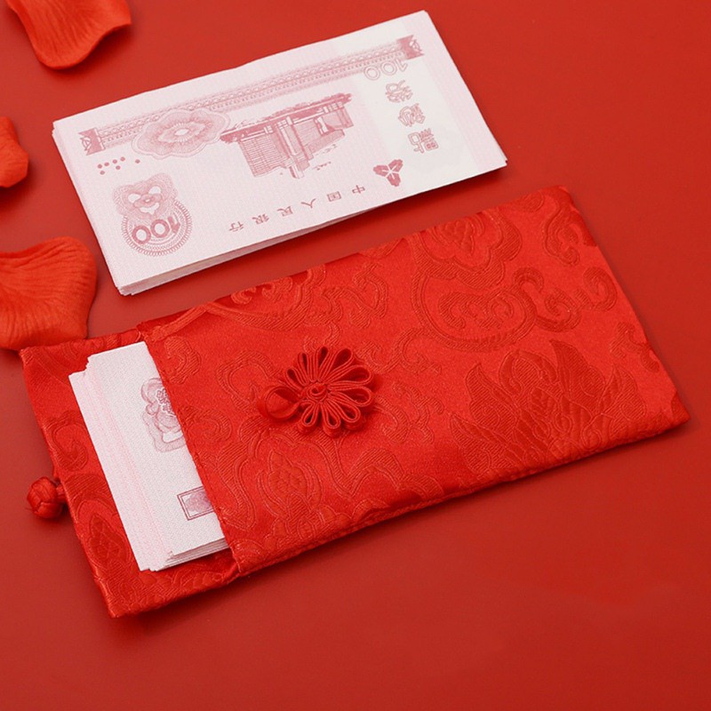 Phong bì màu đỏ phong cách Trung Quốc đính tua rua làm quà cưới