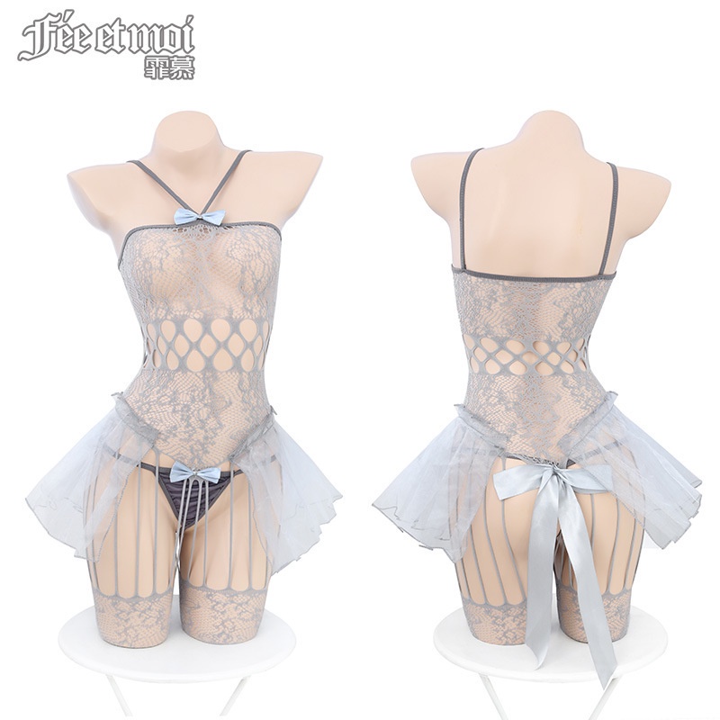 Váy đầm ngủ 2 dây lưới xuyên thấu kèm tất sexy - bodysuit xòe kiểu dáng mới lạ gợi cảm