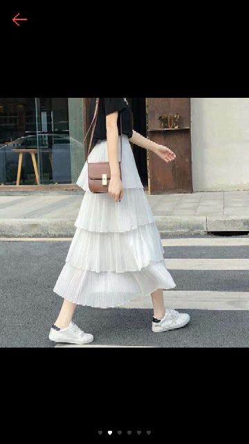 Chân váy 4 tầng xinh xắn( loại đẹp nhé) | BigBuy360 - bigbuy360.vn