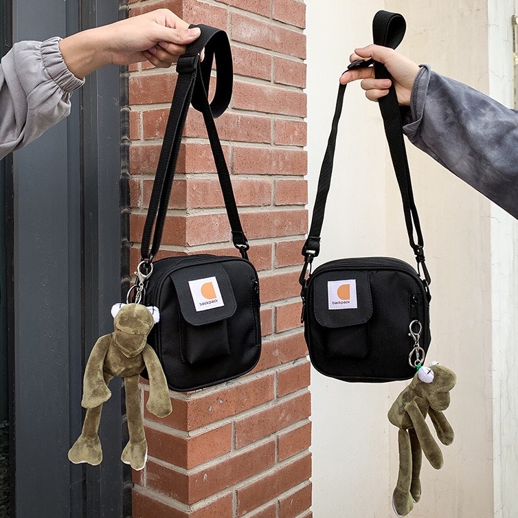 Túi đeo chéo mini nam nữ Backpack thời trang, cá tính ( không kèm móc khoá ếch)
