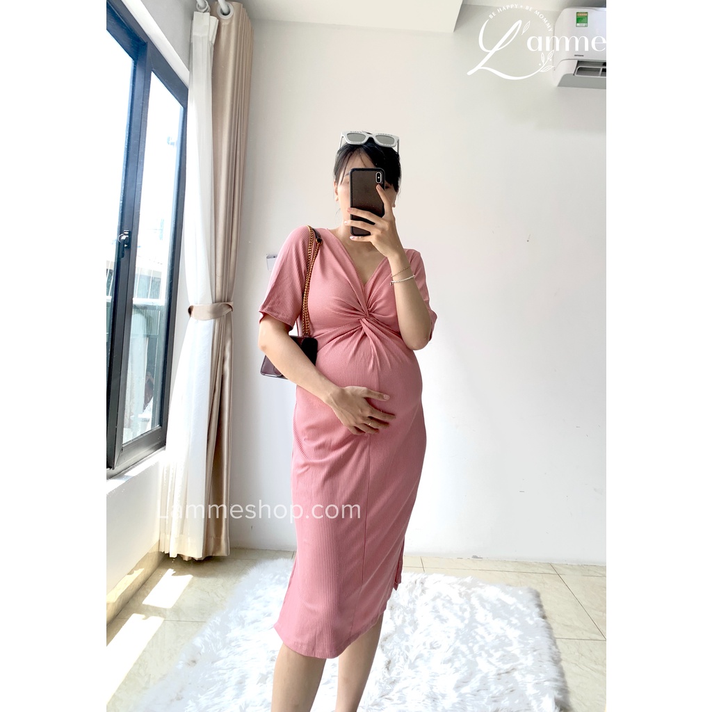 Váy bầu đẹp Cindy chất dập ly được thiết kế bởi LAMME