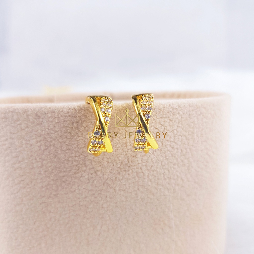 Bông Khuyên Tai Tròn, Hoa Tai Nữ Bám Sát Đính Đá, Titan Xi Mạ Vàng 24k Cao Cấp| B22V35