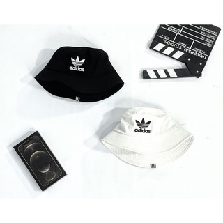 Mũ vành Adidass