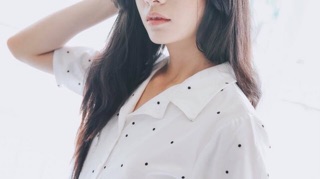 Áo sơ mi ngắn tay chấm bi