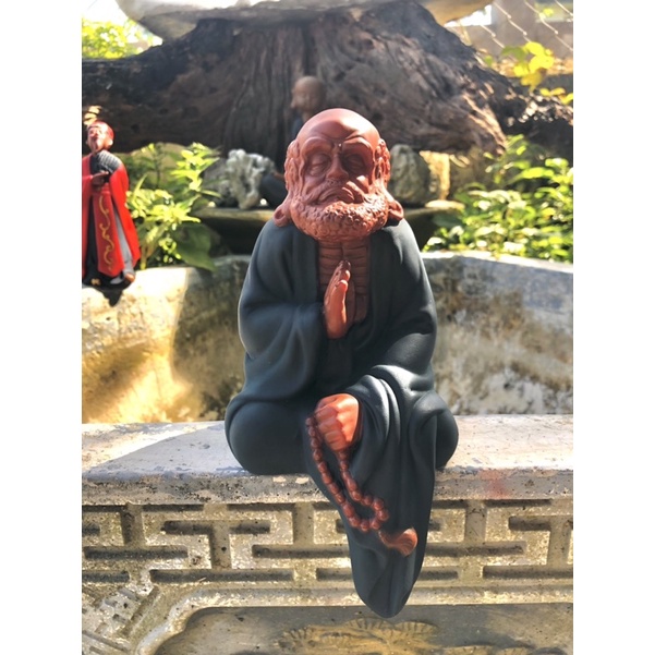 Tượng Đạt Ma sư tổ giả gốm