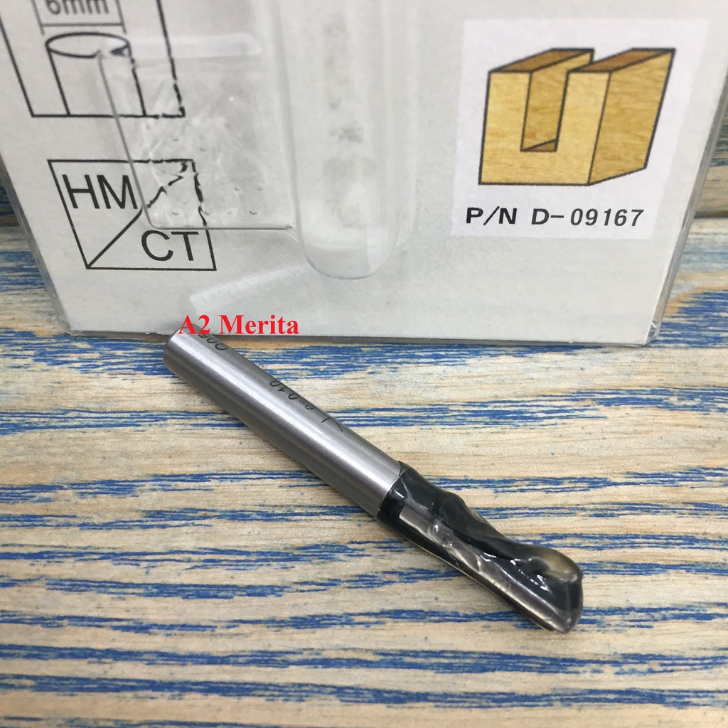 Mũi phay thẳng 1 lưỡi Makita (cốt 6mm) D-09167 - Made in Taiwan