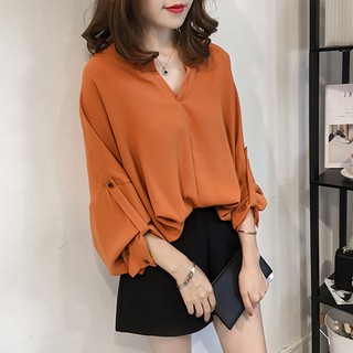 Áo sơ mi cổ V