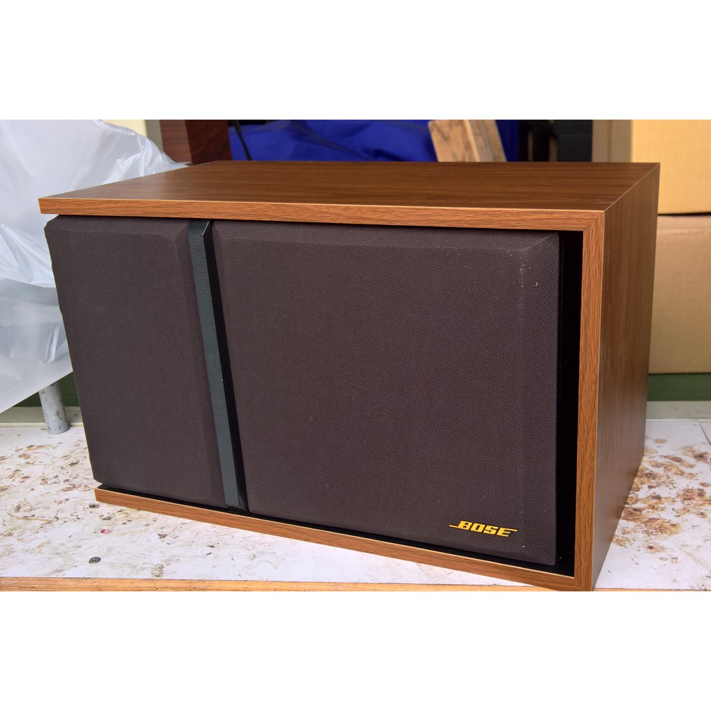 Loa treo Bose 301-III