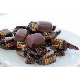 Kẹo sô cô la đen nhân mềm chewy toffee hiệu Riesen