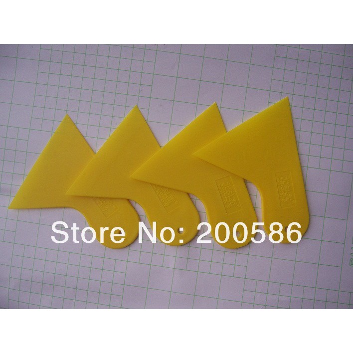 Dụng cụ hỗ trợ vuốt decal, nhấn decal vô góc có tay cầm - hình tam giác màu vàng
