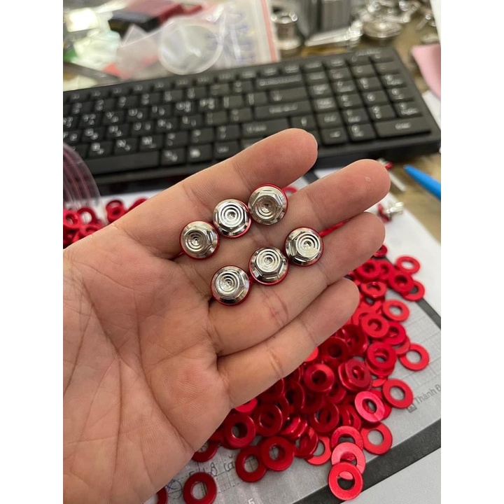 1 Lông Đền Nhôm Đỏ Gắn Lốc Máy