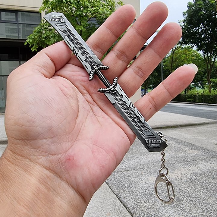 Móc Khóa Đ.ao Thanos. Móc Chìa Khóa Avengers. Hợp Kim Nhôm Cao Cấp