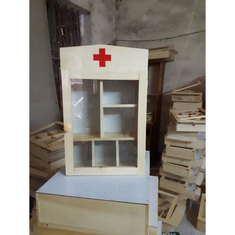 Tủ thuốc y tế treo tường gỗ cho gia đình, công sở, trường học. Kích thước 30*47