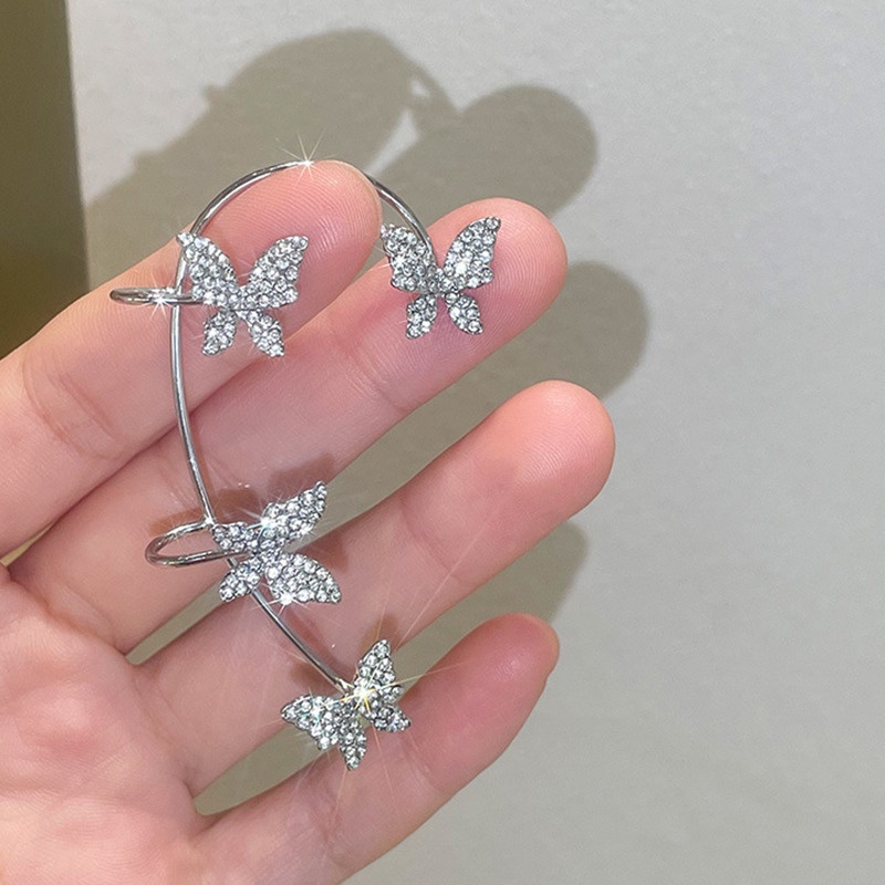 Khuyên Kẹp Tai Hình Bướm Đính Ngọc Trai Cá Tính Mới