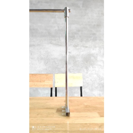 Giá treo đèn kẹp thành bể