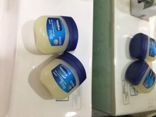 Kem dưỡng nẻ Vaseline Mỹ