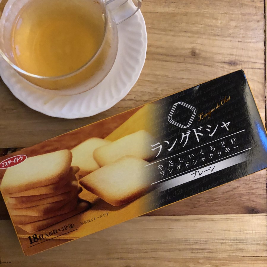 Bánh quy Mr.Ito Langue de Chat hộp 18 cái