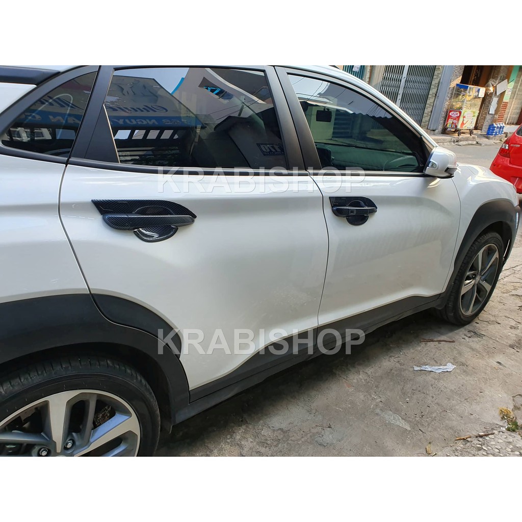 Ốp Tay Cửa + Hõm Cửa Xe Kona 2018 đến 2021 Mẫu Carbon Cao Cấp
