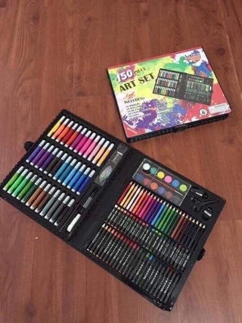 Hộp bút màu 150 chi tiết cho bé