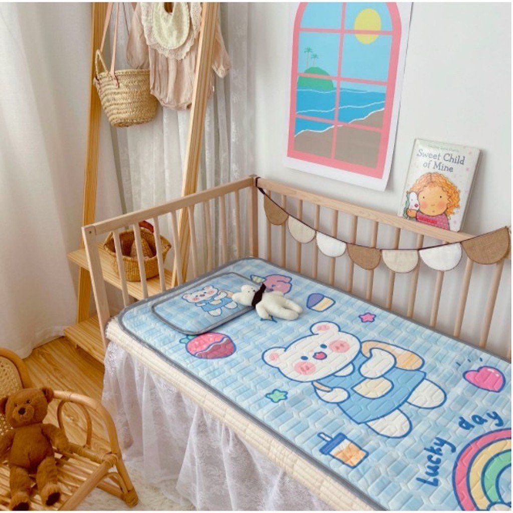 Chiếu điều hòa cao su non cho bé họa tiết 5D xinh xắn Baby Dreams - C2