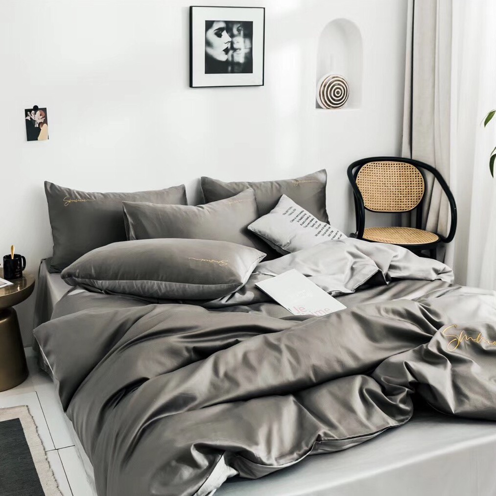 Lụa mới 2020 - Bộ chăn ga và vỏ gối tencel suimoi màu xám phối ghi nhạt cao cấp , cực kỳ sang trọng