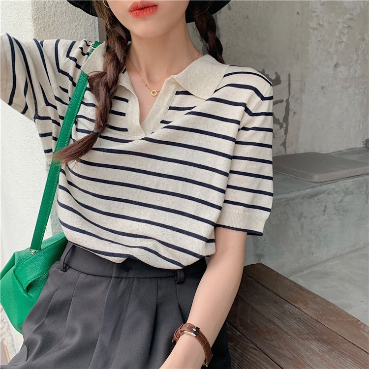 Áo len dệt kim tay ngắn sọc ngang cổ bẻ chữ V AL19