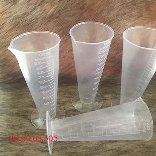 Cốc đo nhựa 100ml