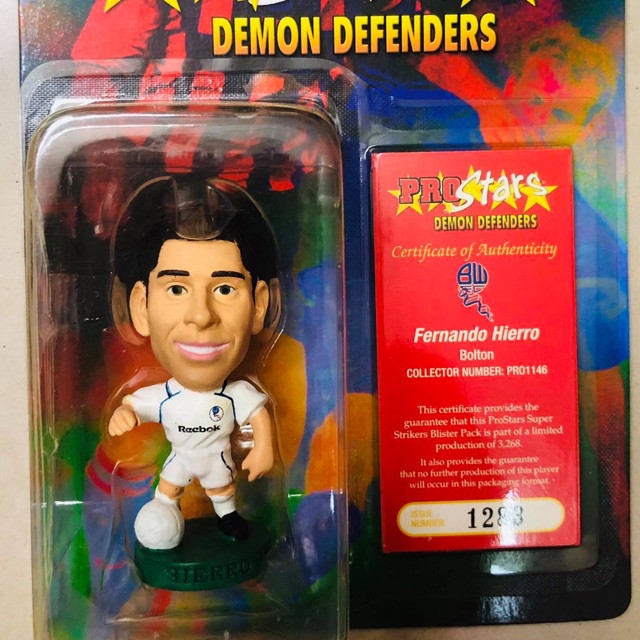 Mô hình cầu thủ Fernando Hierro chính hãng Corinthian Prostars