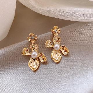 DDFI - French Petal Pearl Earrings Korean Retro Generous Simple Ear Jewelry D3B14