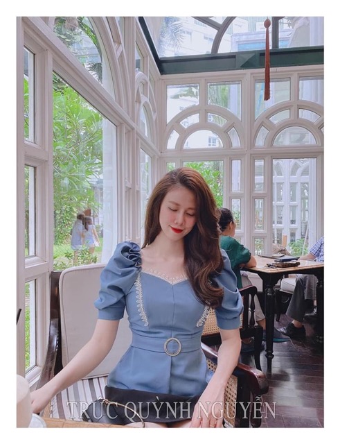 ÁO SƠ MI XANH PHỐI VIỀN REN