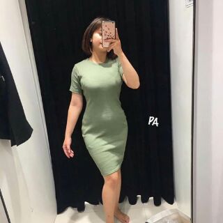 Váy body cộc tay 124 STORE