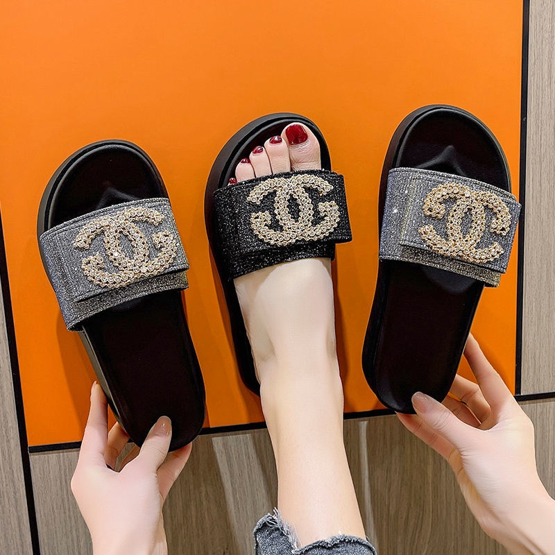 Dép Sandal Đế Dày Đính Đá Thời Trang Mùa Hè Phong Cách Mới