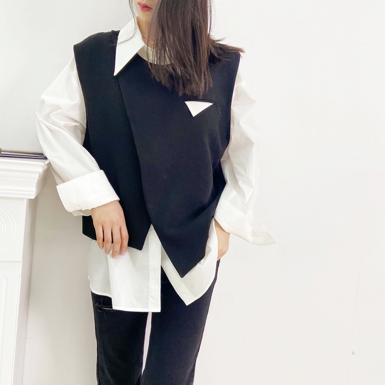 Set áo sơ mi trắng dáng dài kèm áo gile vạt chéo cổ tròn cúc vai thanh lịch sang trọng