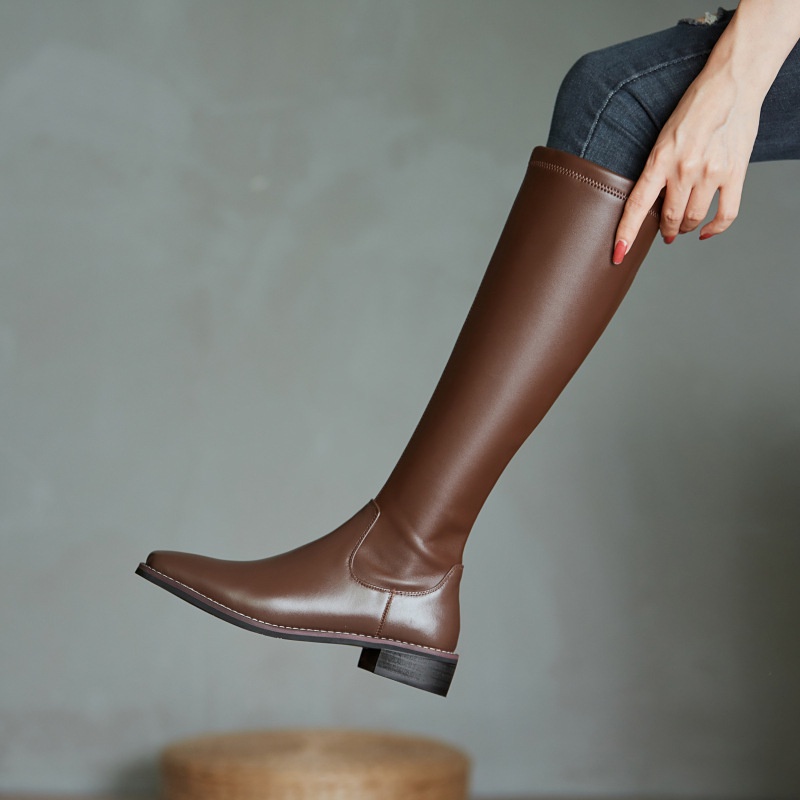 Phong Cách Own Style ~ Giày Bốt Cổ Cao Ôm Dáng Phong Cách Anh Quốc Thu Đông Dễ Phối Đồ Mới Cho Nữ