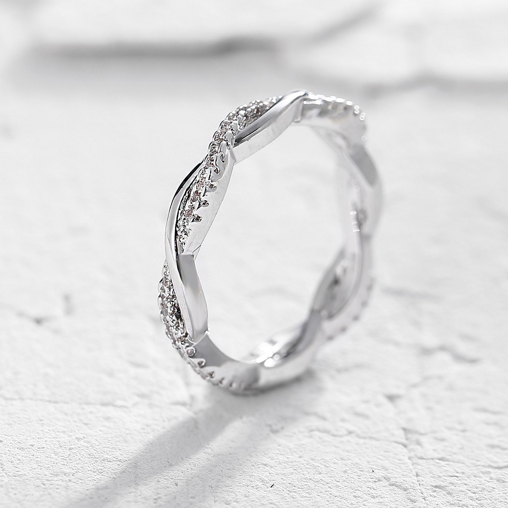 Nhẫn đeo tay làm từ kim loại đính đá nhân tạo lấp lánh thời trang nữ