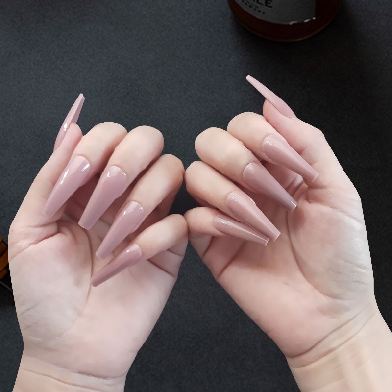 Móng Tay Giả Màu Trơn Trang Trí Ấn Tượng