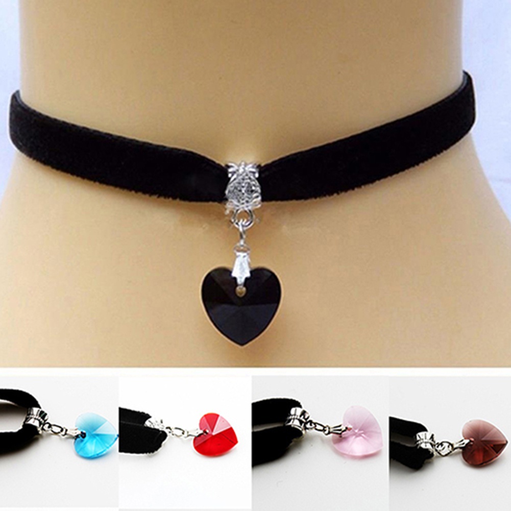 Vòng Cổ Choker Mặt Trái Tim Đính Đá Sang Trọng Cho Nữ