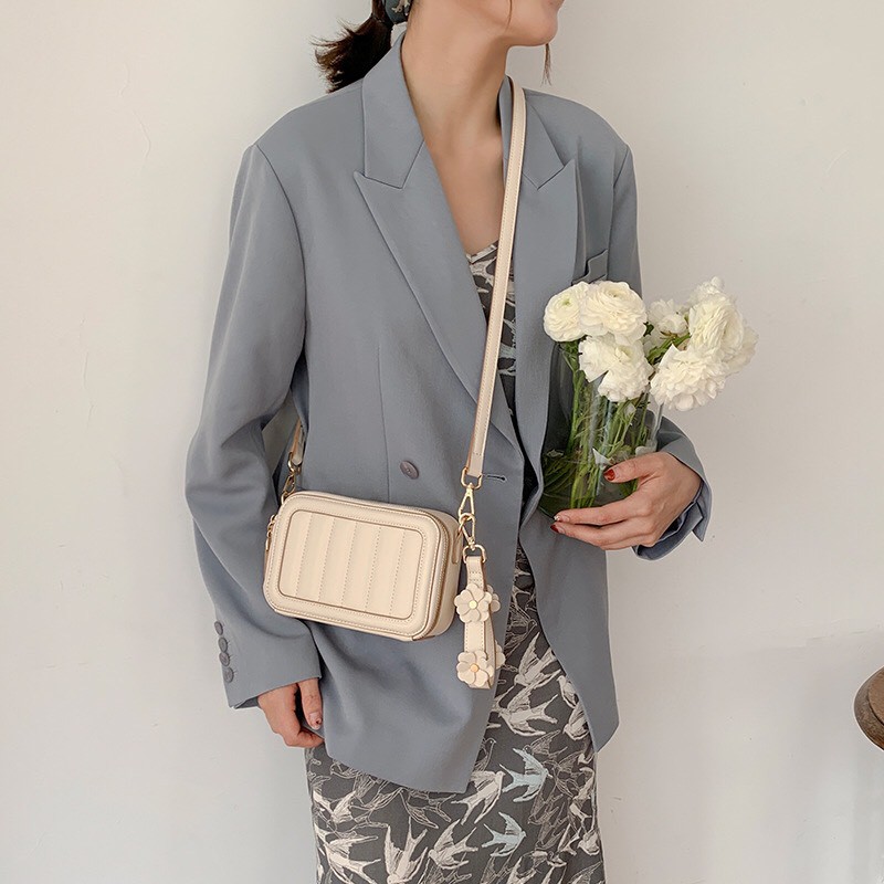 [Sản phẩm Tặng là gói giấy lau đồ da tiện dụng] Túi đeo chéo nữ Micocah đẹp đi chơi du lịch thời trang cao cấp MSP: 523 | BigBuy360 - bigbuy360.vn
