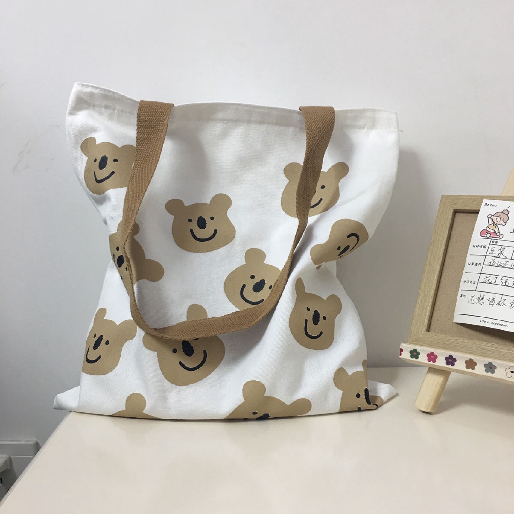 Túi Xách Vải Canvas In Hoạ Tiết Gấu Hoạt Hình Dễ Thương Xinh Xắn 22010