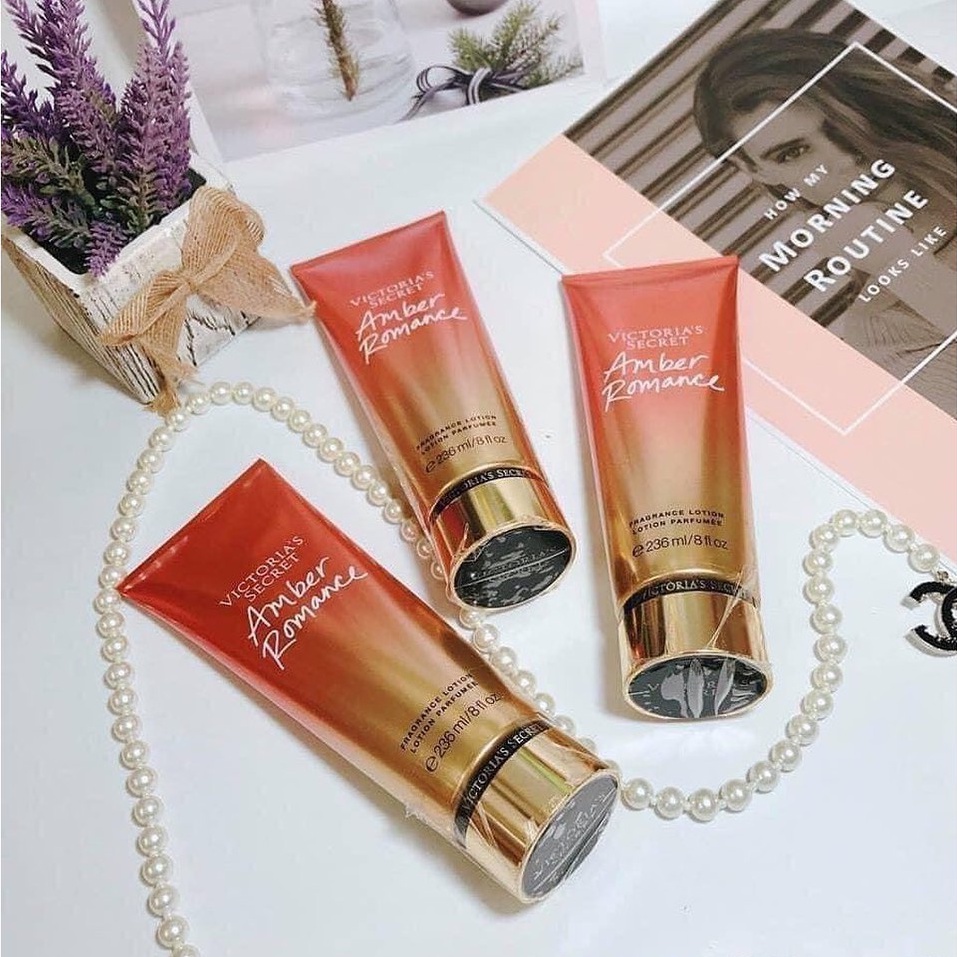 𝐭𝐡𝐞𝐠𝐥𝐚𝐦𝐛𝐚𝐫 ★ Sữa dưỡng thể Amber Romance Lotion Victoria's Secret 250ml