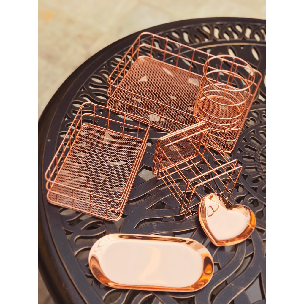 Khay ống đựng cọ giỏ kim loại đáy lưới màu Gold, Rosegold để mỹ phẩm, văn phòng phẩm