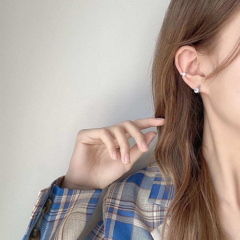 Khuyên Tai Dạng Kẹp Đính Đá zircon Siêu Lấp Lánh Đơn Giản Dễ Phối Đồ Không Cần Xỏ Lỗ Cho Nữ